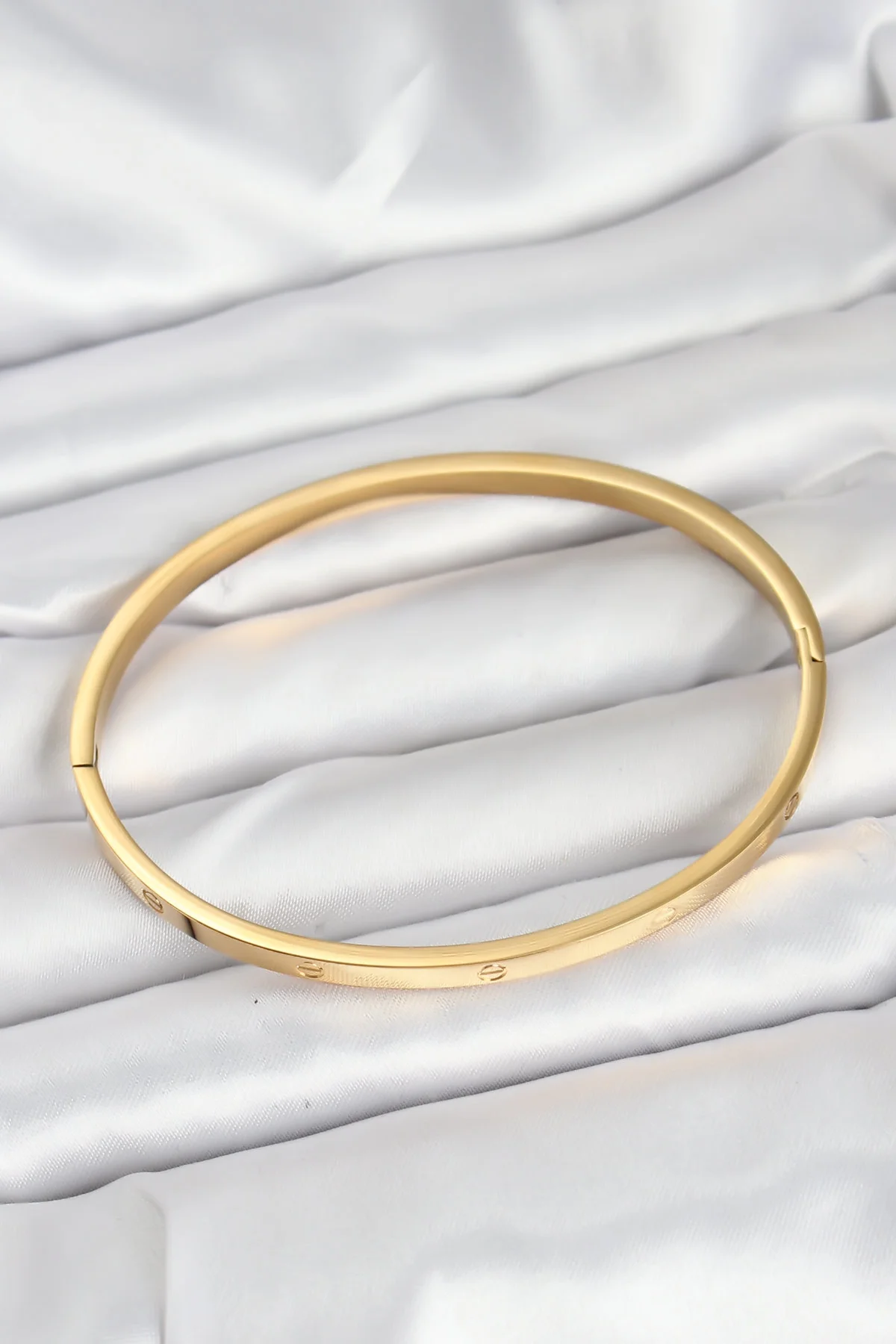 316L Paslanmaz Çelik Gold Bileklik - Şık ve Kırmadan 65mm İnce Kelepçe