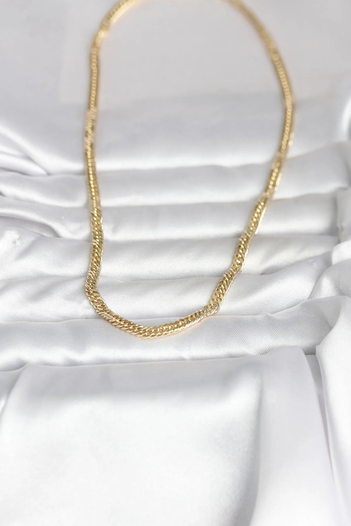 45 cm Zincir Kolye - 1. Sınıf 14K Gold Kaplama, Doğru ve Özenli Kullanımda Kararmaz