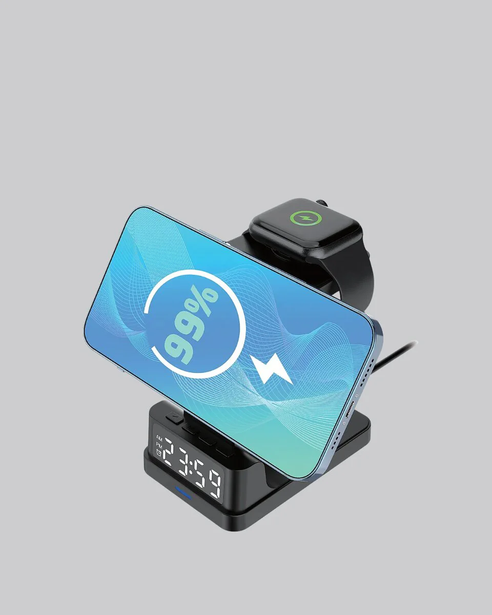 4’ü 1 Arada Kablosuz Şarj İstasyonu – LED Saatli Apple Güvenlik Koruması