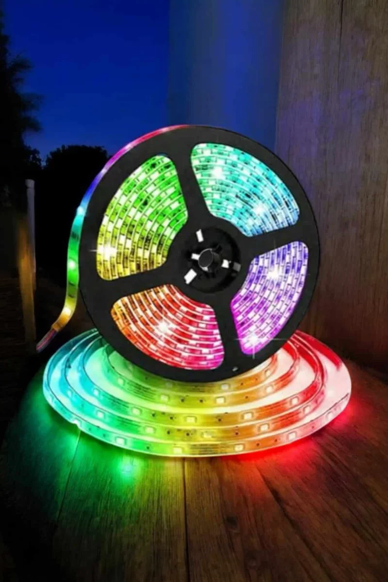 5M RGB Kumandalı Şerit LED Işık - Her Ortama Uygun, Enerji Tasarruflu Aydınlatma Sistemi