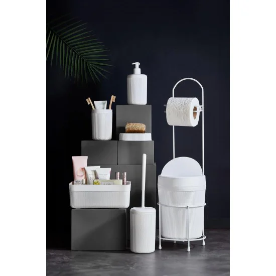 7 Parça Beyaz Banyo Seti Metal Stantlı Kozmetik ve Diş Fırçalık Kutusu