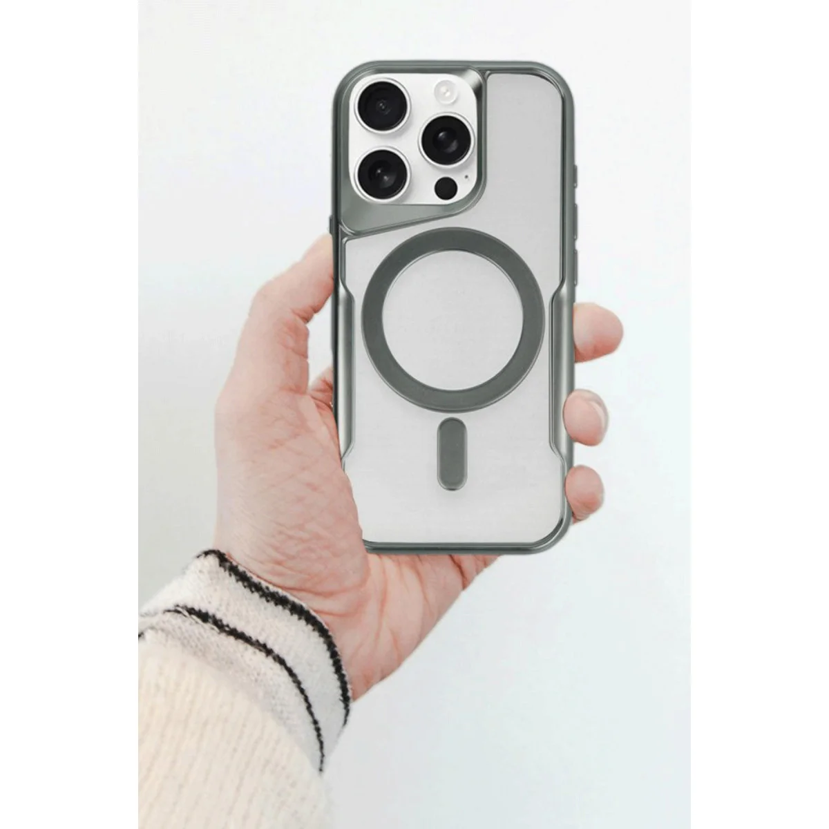 Northcity iPhone 14 Pro Boyi Magsafe Silikon Kapak - Siyah, Ultra Hafif ve Tam Koruma