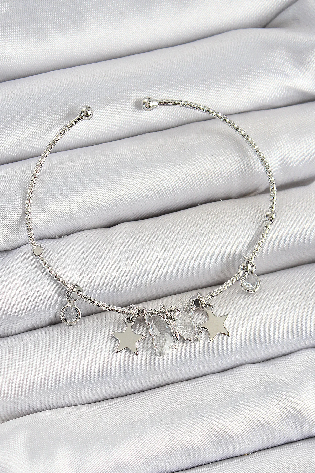 Pirinç Zirkon Taşlı Kelebek Yıldız Model Gümüş Renk Charm Bileklik
