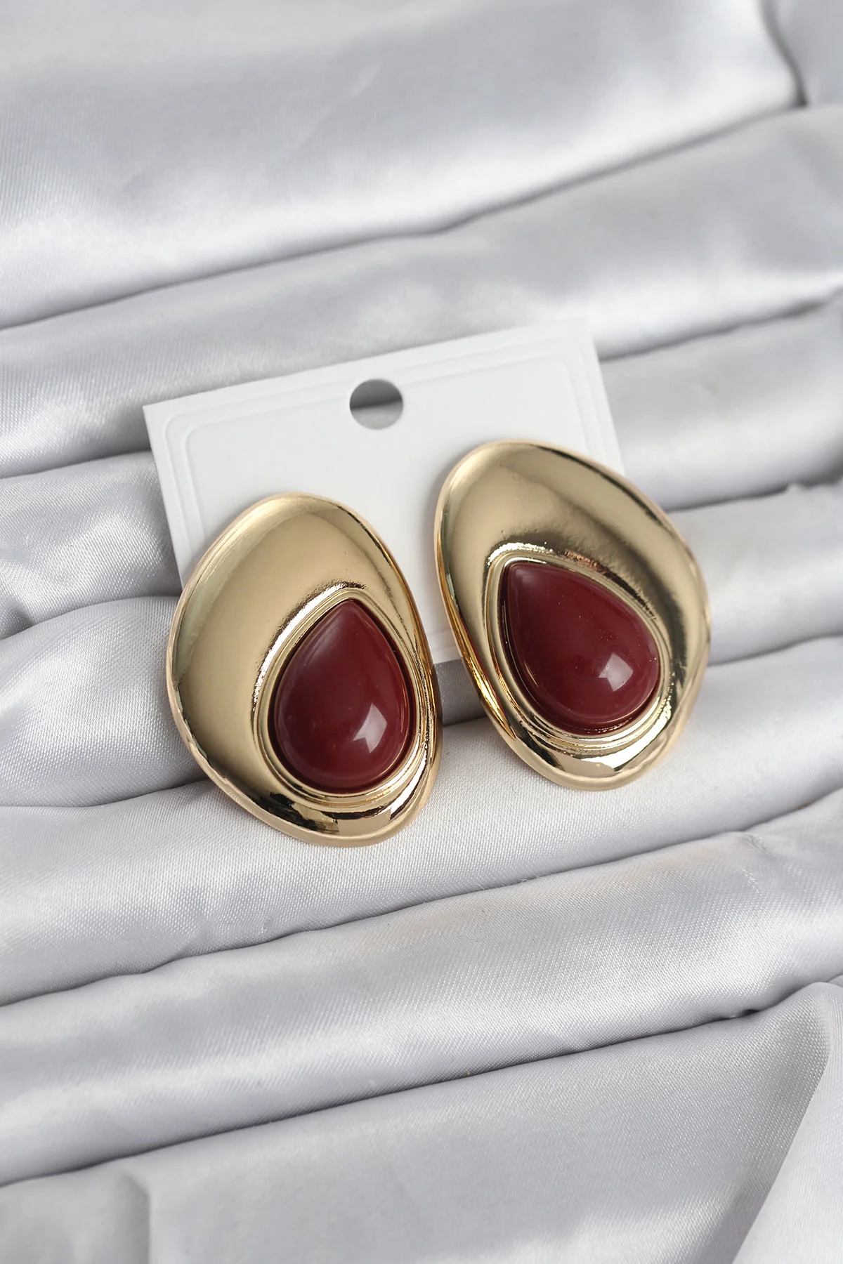 Vintage Pirinç Gold Bordo Taşlı Damla Model Kadın Küpe