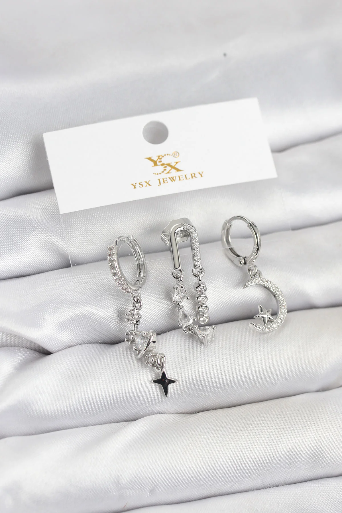 Northcity YSX Trio Uzay Model Pirinç Gümüş Zirkon Taşlı Küpe Seti - Şık ve Dayanıklı