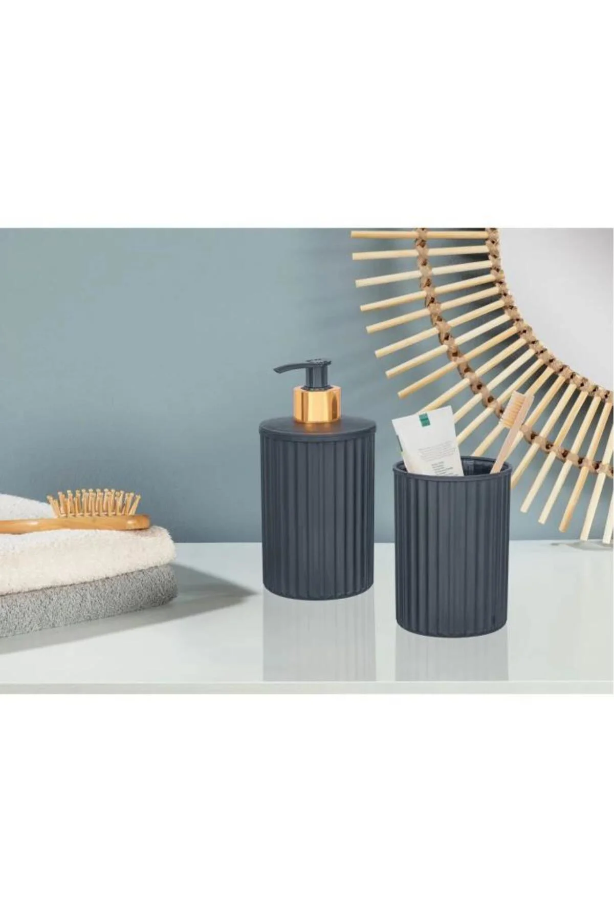 Nostalji 4'lü Çöp Kovalı Wc Fırçalı Banyo Seti