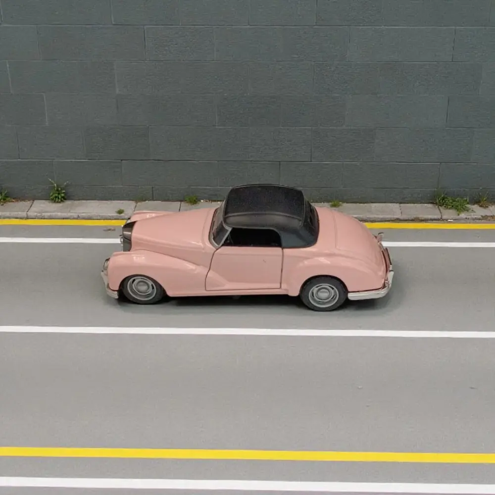 Nostaljik Klasik Çek Bırak Pembe Metal Araba – Koleksiyonluk Meta