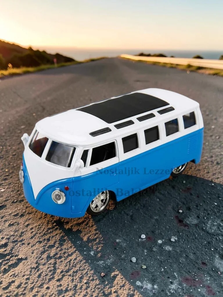 Nostaljik Mavi Volkswagen Type 2 Camper Van Sesli ve Işıklı ( 1/36 Ölçek ) Metal Çek Bırak Kapılar Açılır Model Araba Nostaljik Mavi Volkswagen Type 2 Camper Van Sesli ve Işıklı ( 1/36 Ölçek ) Metal Çek Bırak Kapılar Açılır Model Araba