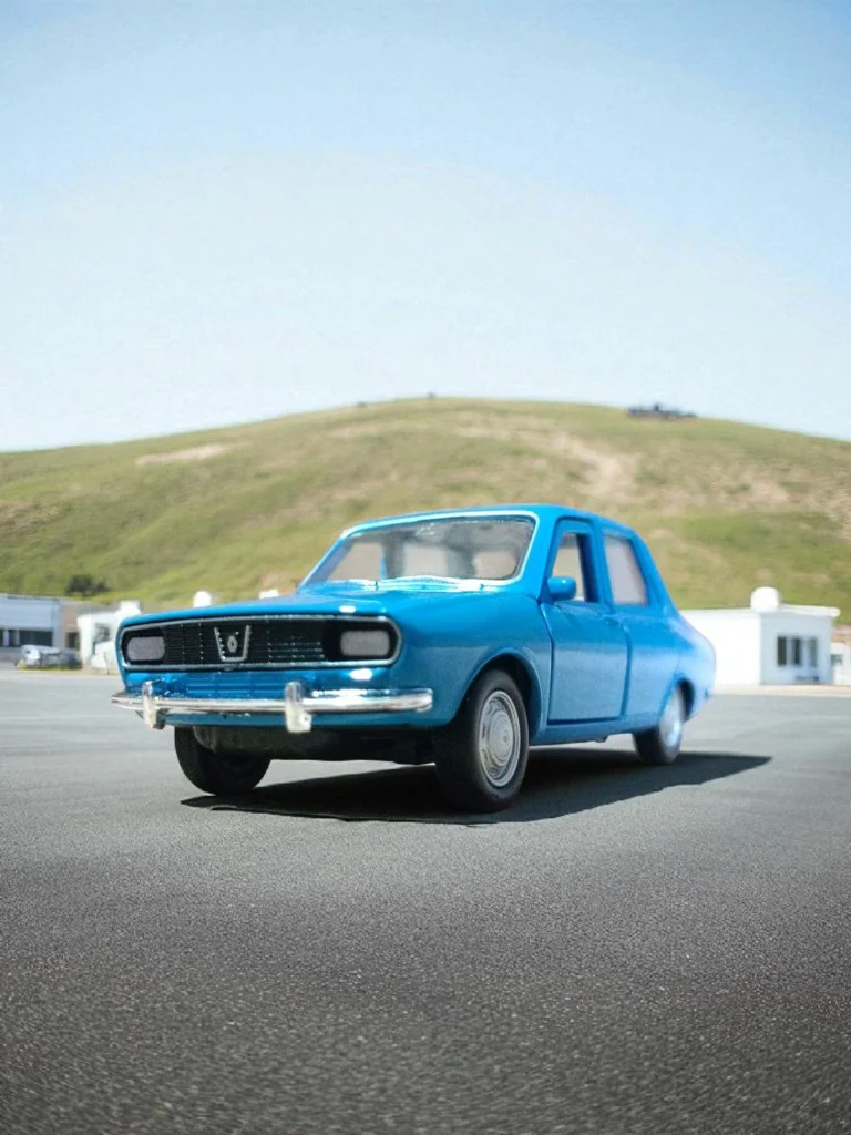 Nostaljik Metal Çek Bırak Mavi Araba Renault 12 Kapılar Açılır Nostaljik Metal Çek Bırak Mavi Araba Renault 12 Kapılar Açılır