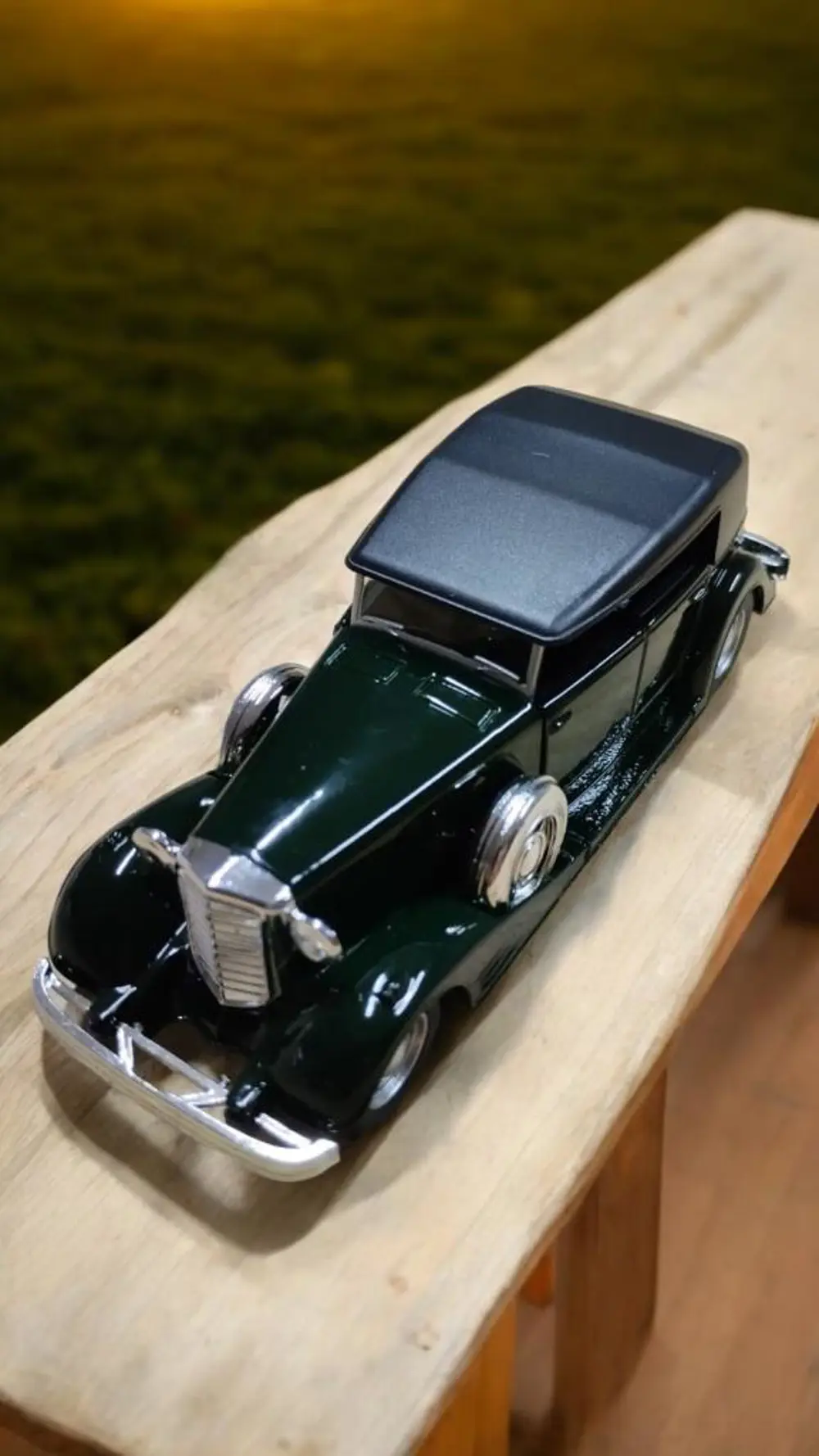 Nostaljik Metal Çek Bırak Araba Yeşil Kapılar Açılır ( 1/36 Ölçek Nostaljik Metal Çek Bırak Araba Yeşil Kapılar Açılır ( 1/36 Ölçek