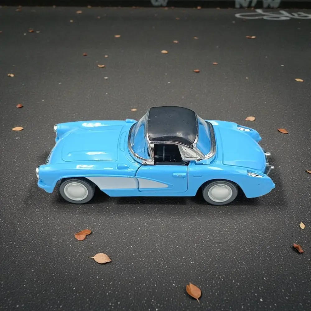 Nostaljik Metal Çek Bırak Mavi 1957 Chevrolet Corvette Araba Kapı