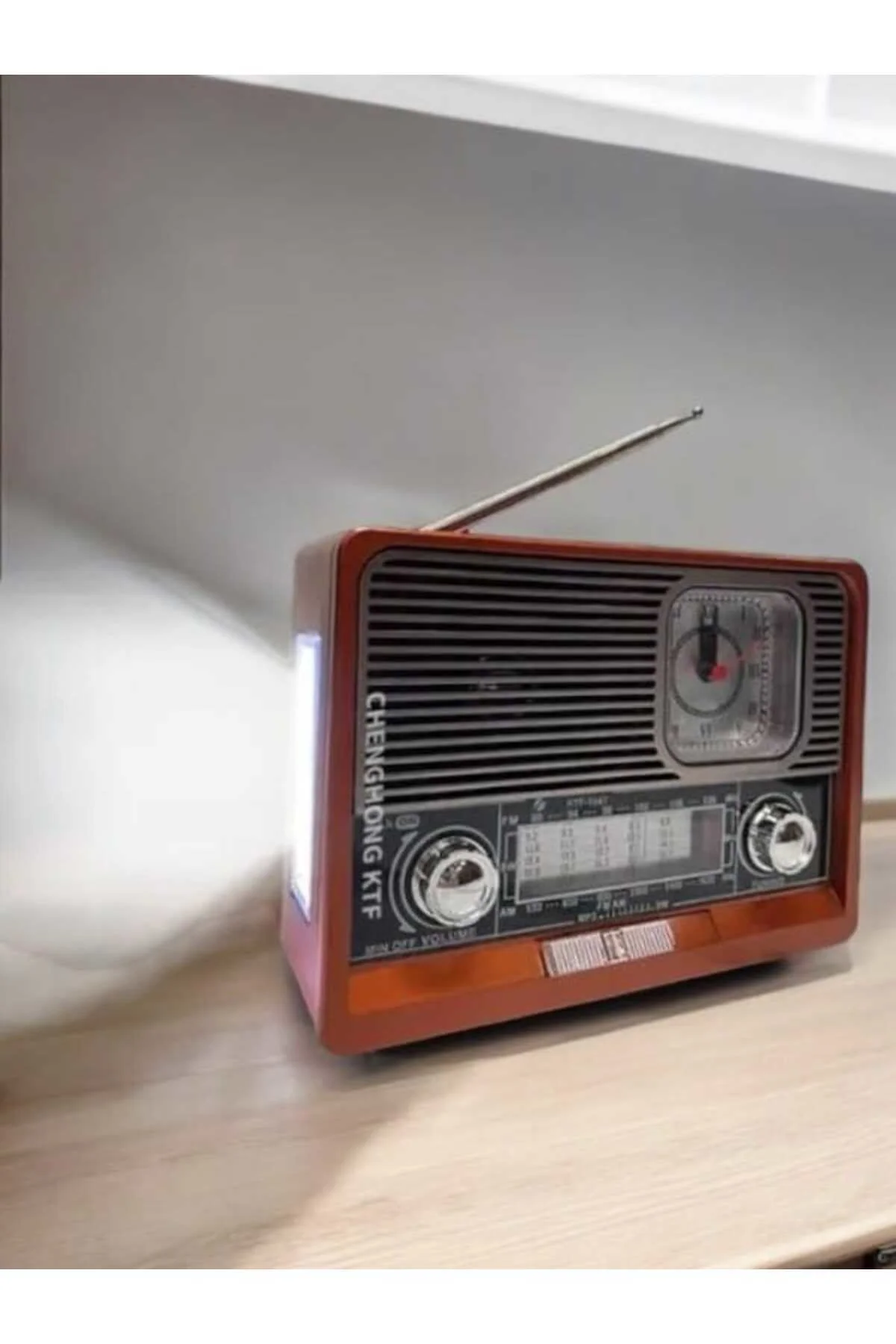 NOSTALJİK RADYO 1647 - ayr2508-7010