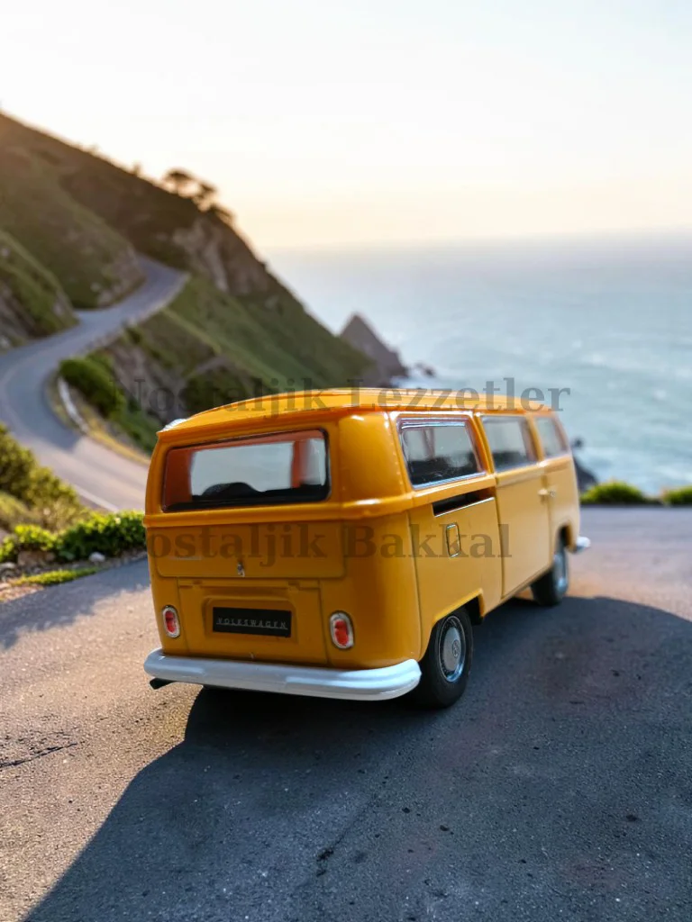 Nostaljik Volkswagen Sarı Type 2 ( 1/32 Ölçek ) Metal Çek Bırak Kapılar Açılır Model Araba Nostaljik Volkswagen Sarı Type 2 ( 1/32 Ölçek ) Metal Çek Bırak Kapılar Açılır Model Araba