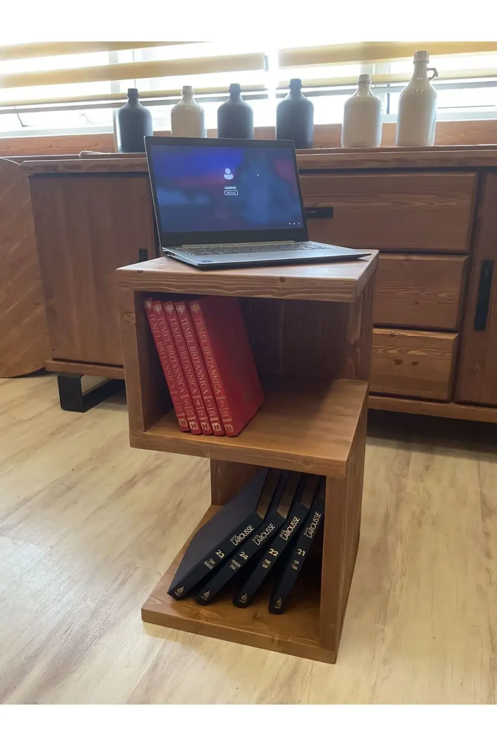 NTConcept Ahşap Masif Yan Sehpa Kitaplık