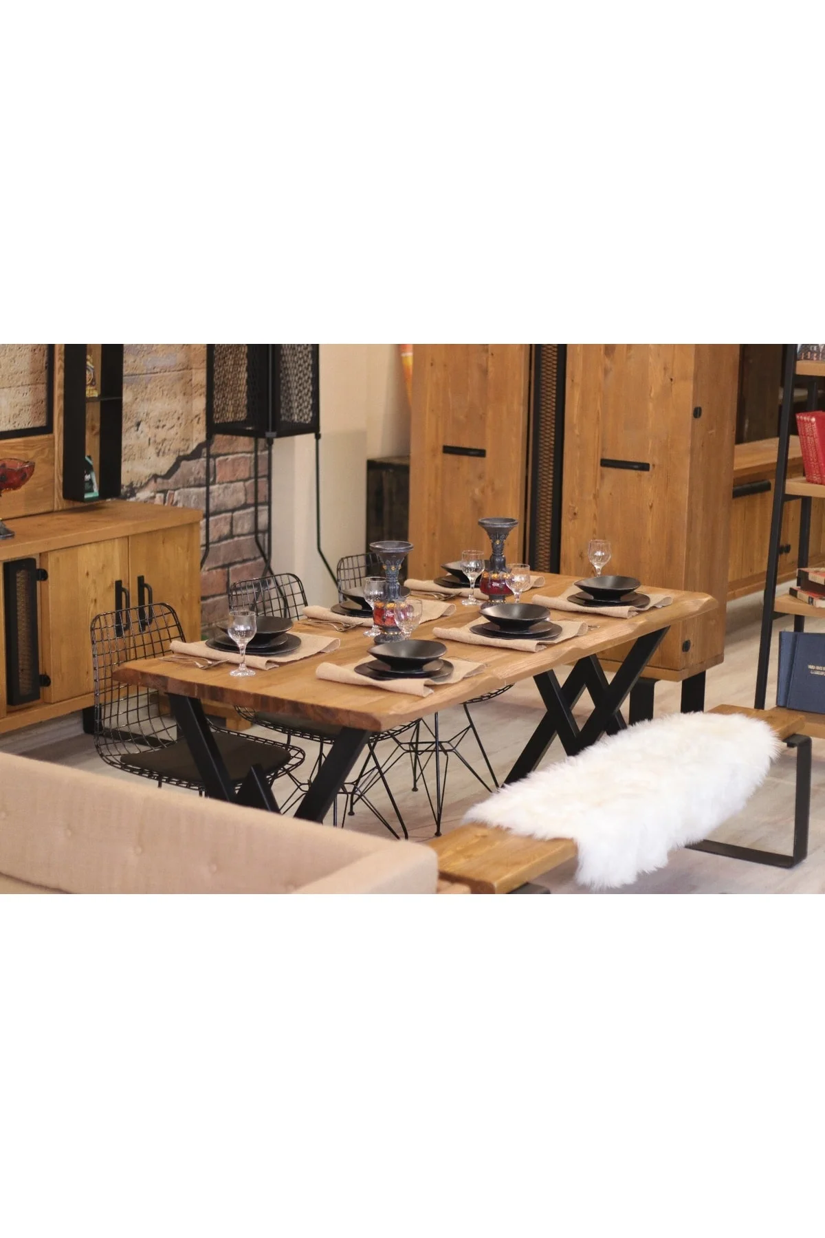 Ntconcept Masif Ağaç Yemek Masası Takımı - 85cm-210cm Masa +210cm Bank+ 6 Adet Sandalye