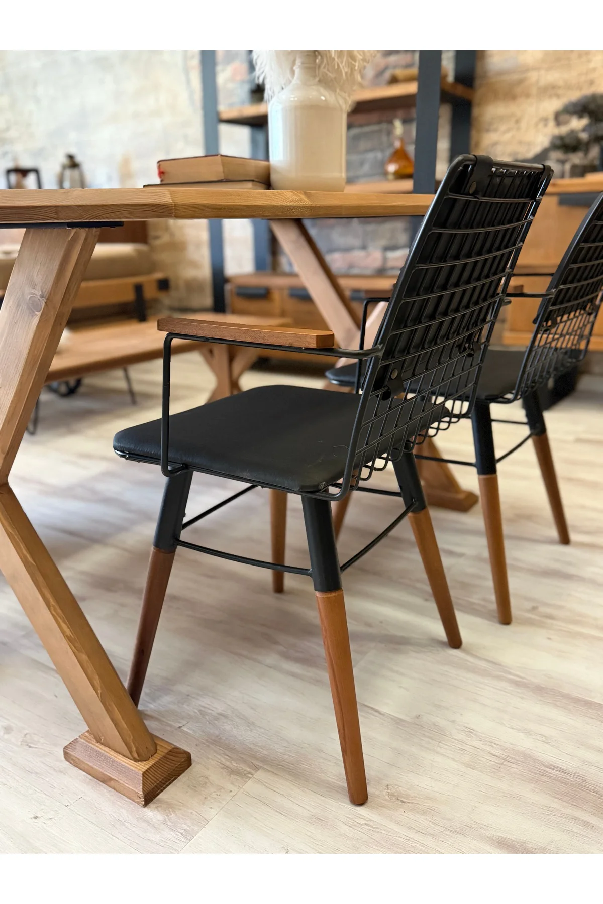 Ntconcept Vitra Sandalye Kollu Tel Ahşap Sandalye Ntconcept Vitra Sandalye Kollu Tel Ahşap Sandalye