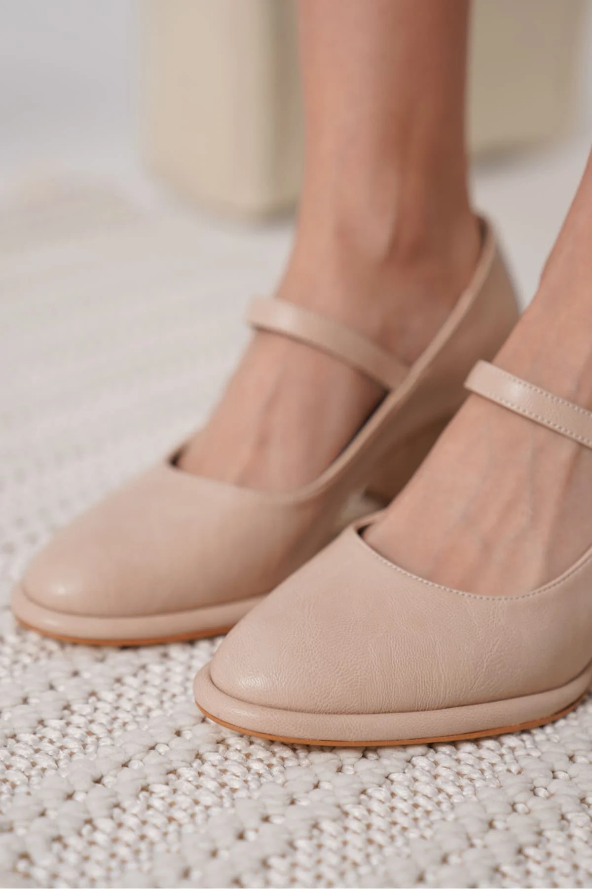 Nude Cilt Kadın Topuklu Ayakkabı TR18MS07D