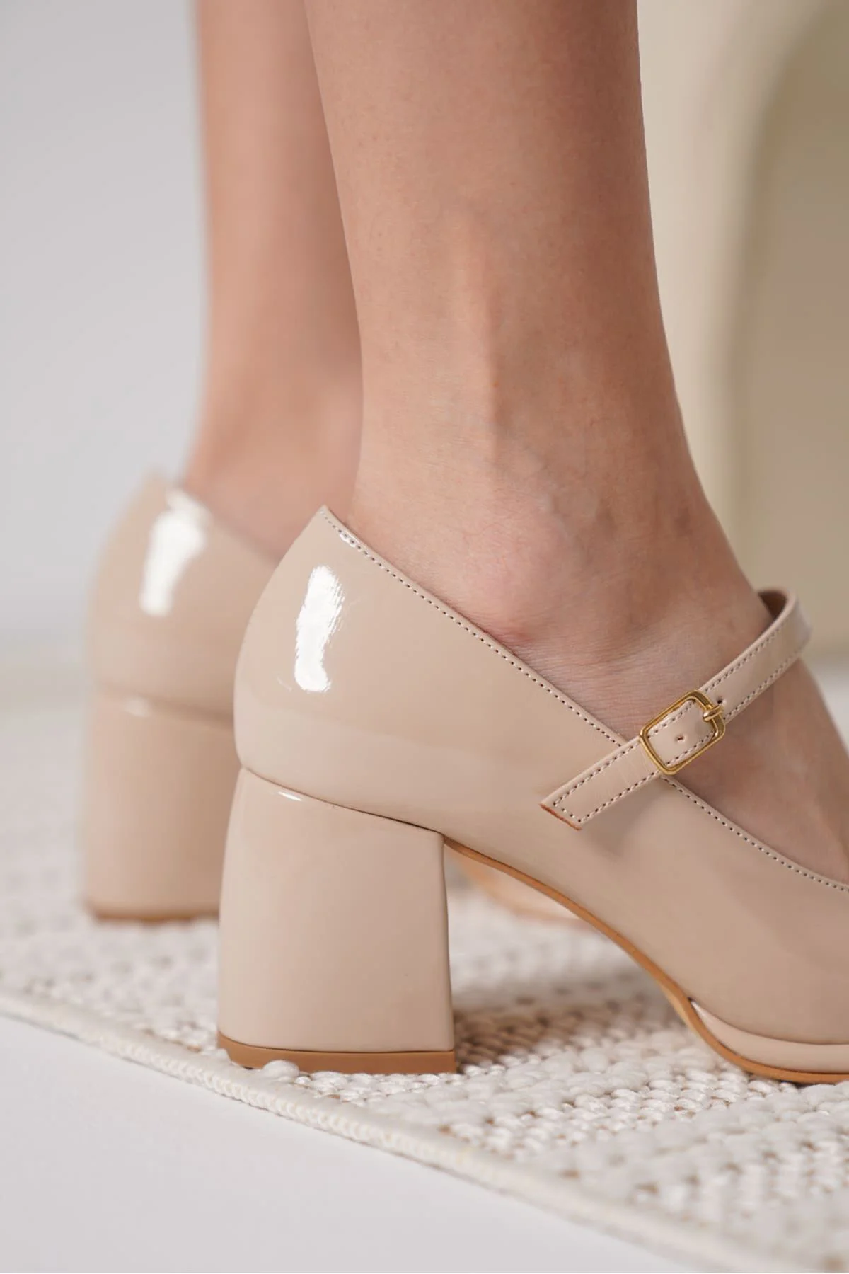 Nude Rugan Kadın Topuklu Ayakkabı TR18MS07B