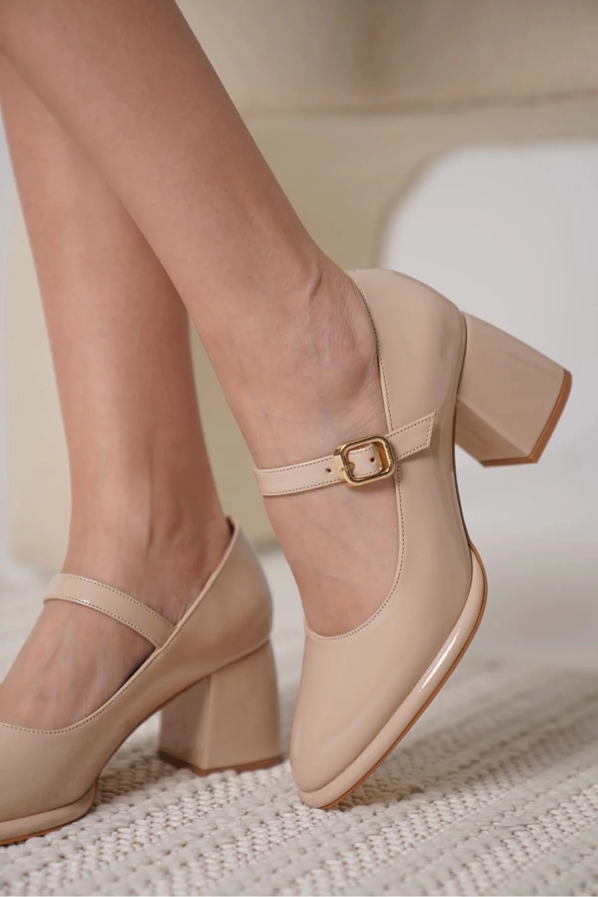 Nude Rugan Kadın Topuklu Ayakkabı TR18MS08B