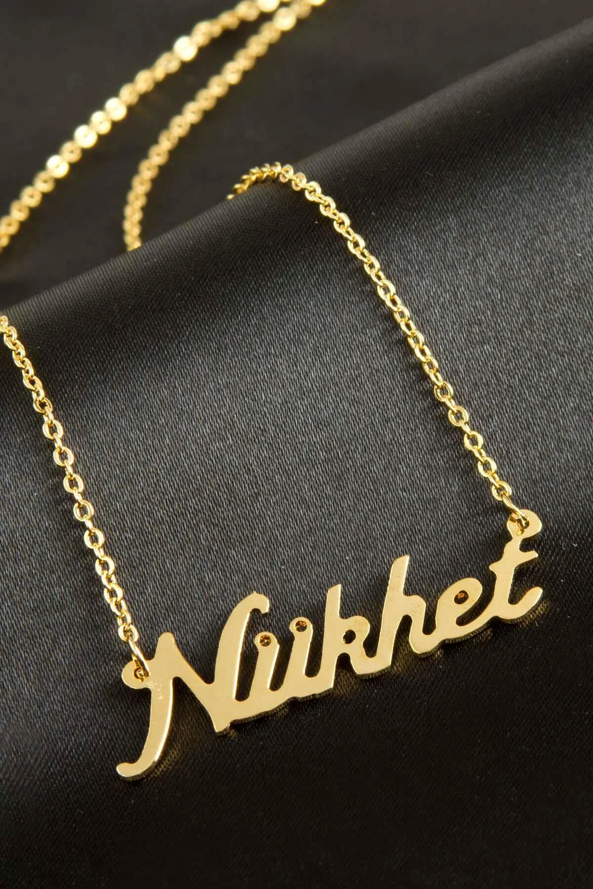 Nükhet Isimli Kolye (Kişiye Özel) Nükhet Isimli Kolye (Kişiye Özel)