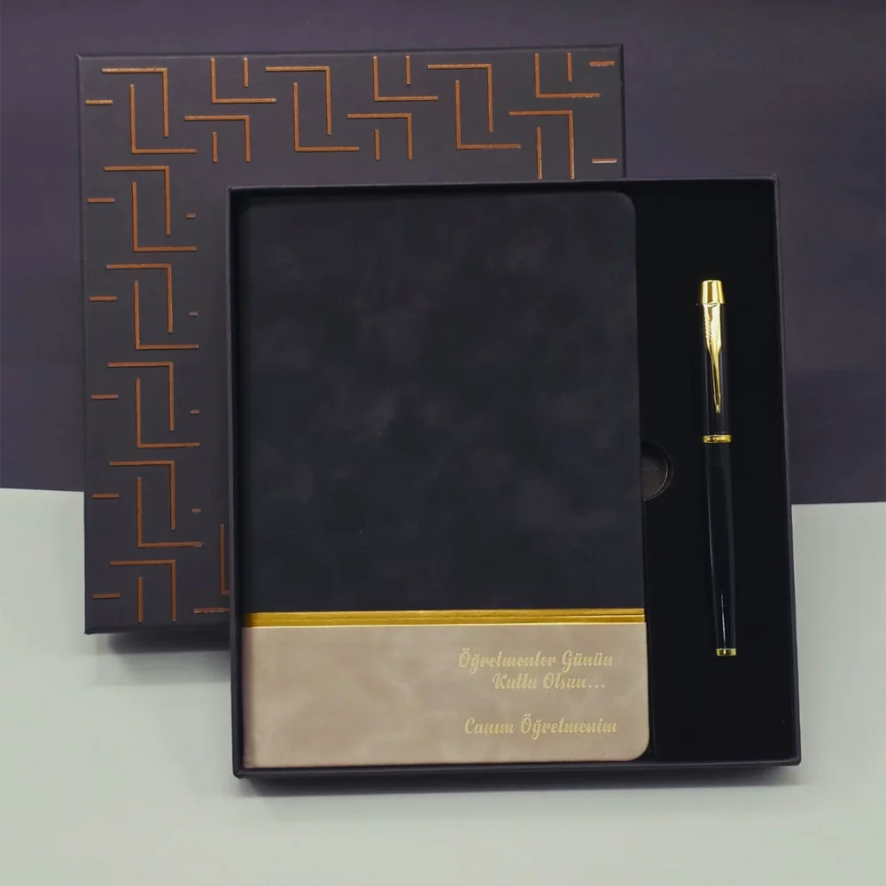 Öğretmenler Günü Hediyesi - Defter - Kalem Seti Öğretmenler Günü Hediyesi - Defter - Kalem Seti