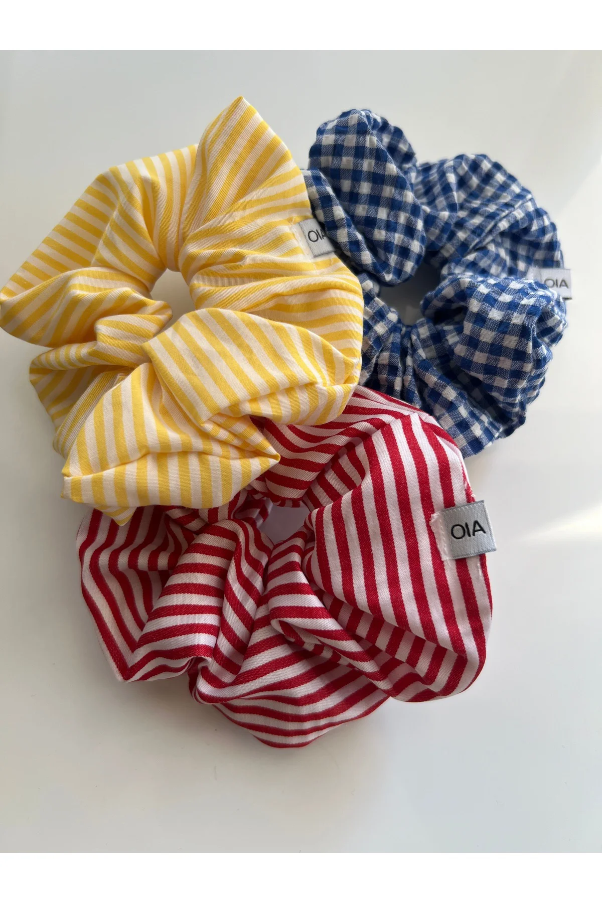 OIA Timeless Scrunchie Set Lastik Toka Basic 2026 Kırmızı-Sarı Çizgili-Mavi Pötikare