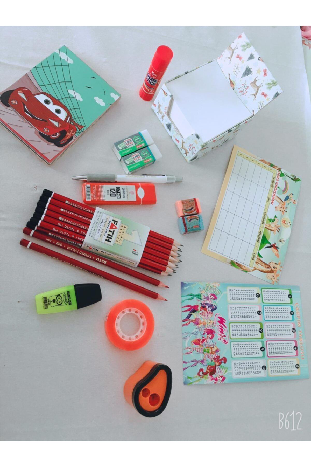 Okula Dönüş Kalem Kağıt Seti