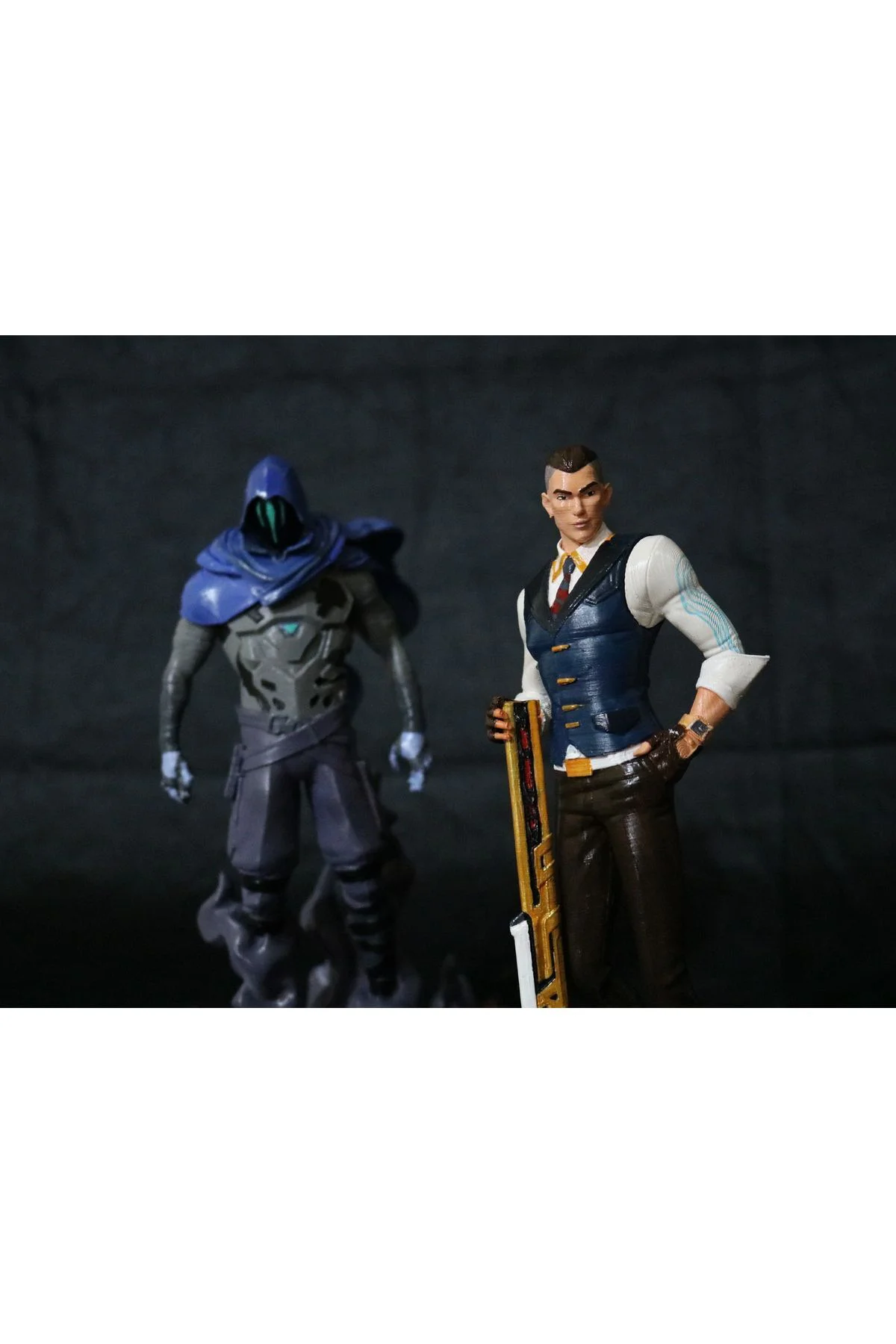 Omen & Chamber 3D Figür