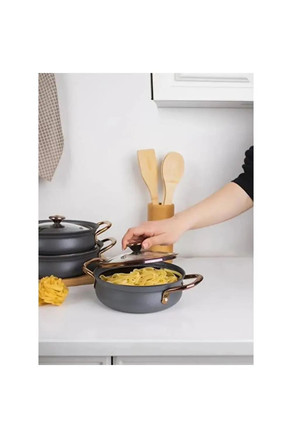 Oms 3724 6 Parça Granit Bakraç Sahan Seti 16-18-20 Cm Siyah Gold
