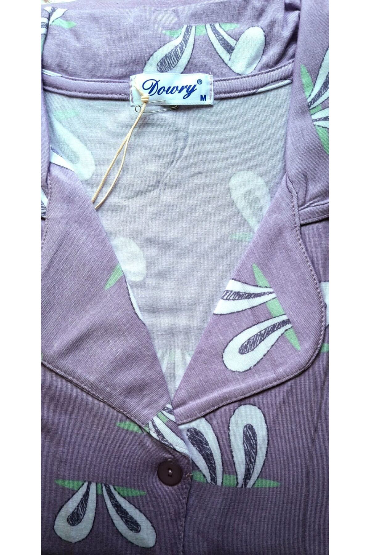 Önden Düğmeli Kısa Kol Yazlık Kadın Pijama Takımı Yeni Sezon