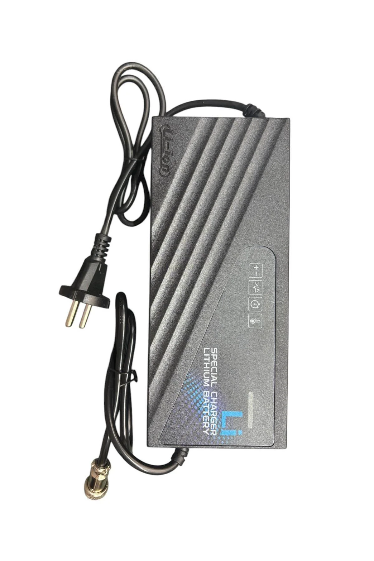 ONVO 012 Hızlı Şarj Adaptörü 1 saatte full şarz olur.