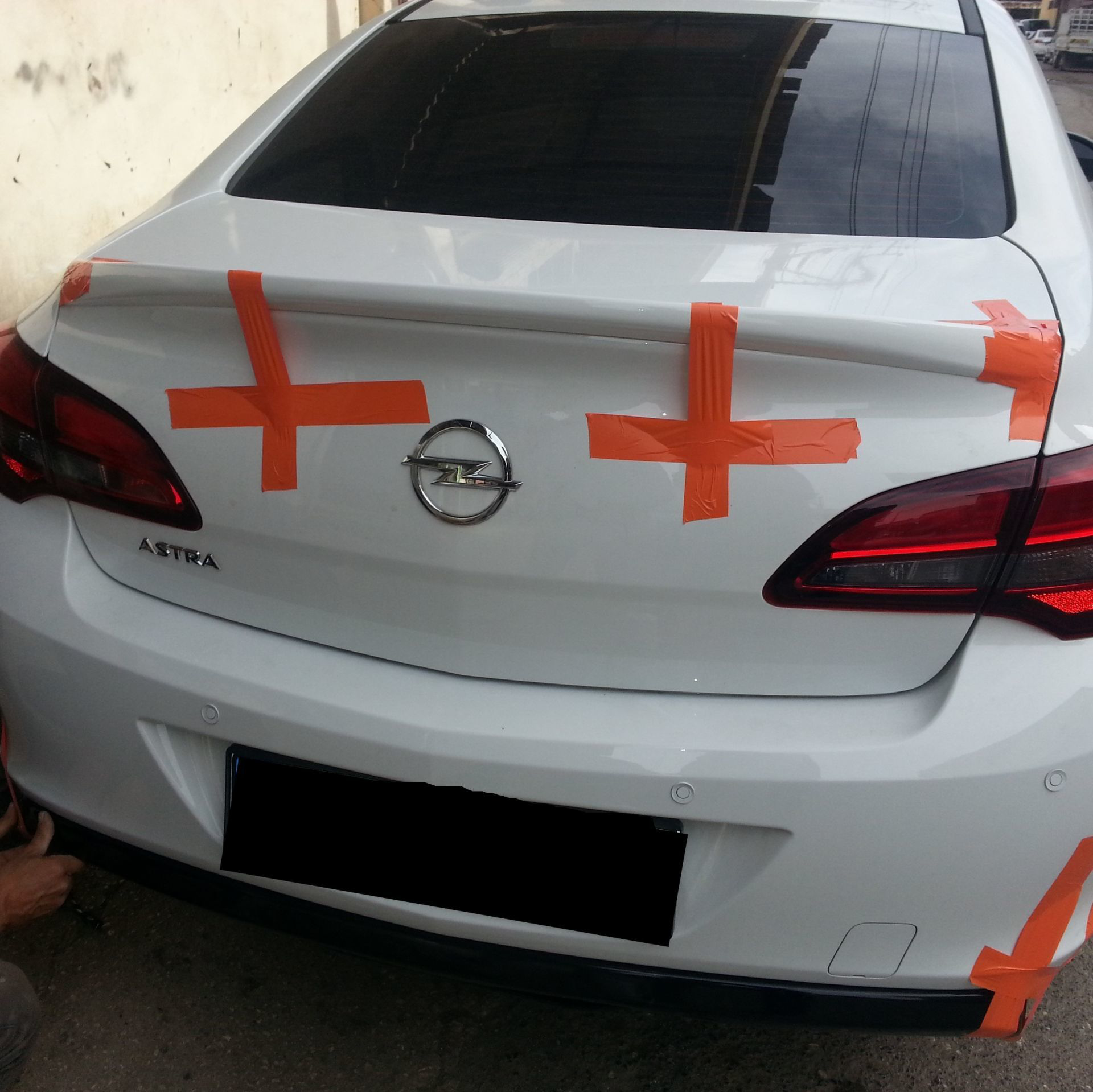 Opel Astra Uyumlu J Sedan Anatomik Spoiler 2010-2016 Boyalı Parça Opel Astra Uyumlu J Sedan Anatomik Spoiler 2010-2016 Boyalı Parça