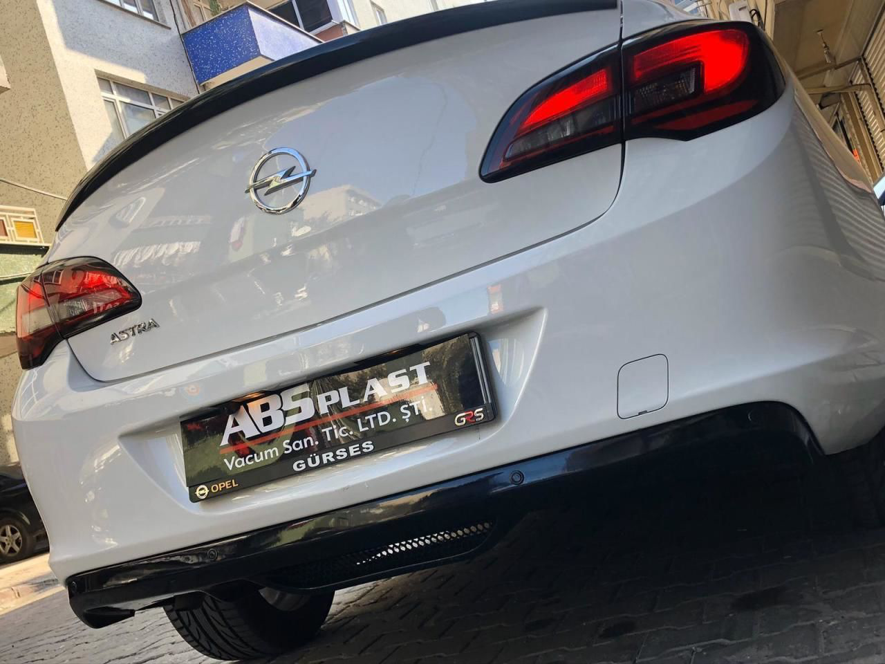 Opel Astra Uyumlu J Sedan Spoiler