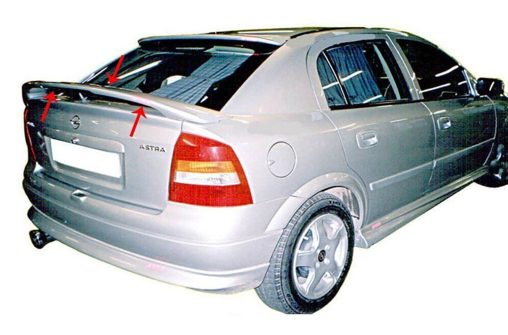 Opel Astra Uyumlu G Hatchback Spoiler Bagaj Yüksek (Işıklı) Fiber
