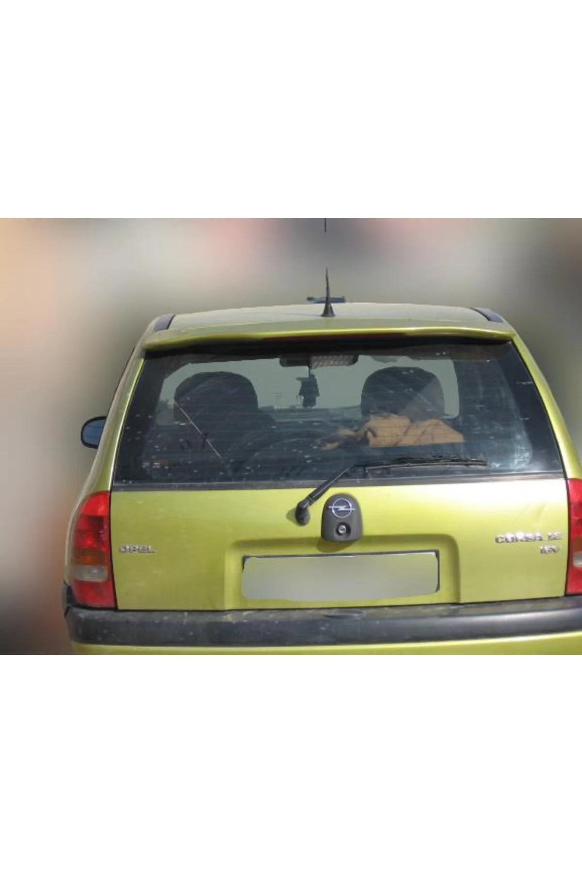 OPEL CORSA B 1993-2000 ASTARLI SPOİLER OPEL CORSA B 1993-2000 ASTARLI SPOİLER