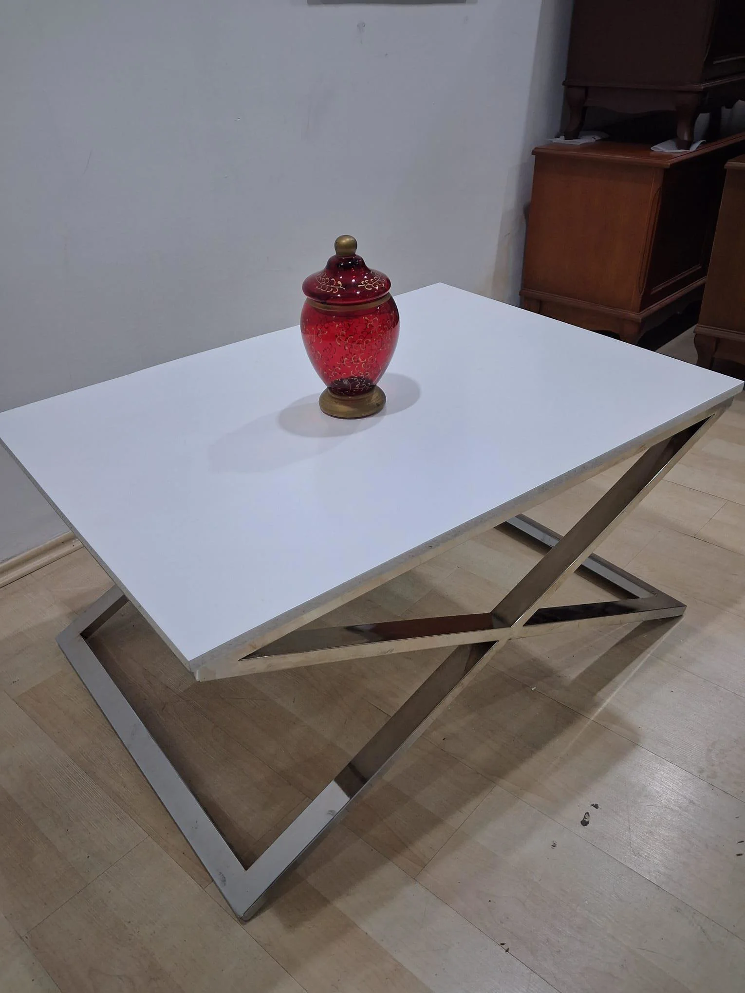 Orta Sehpa 18116  X ÇAPRAZ Model Metal Nikelaj Ayak Parlak Lake Tabla El Yapım Fiyatı, Yorumları ve Özellikleri