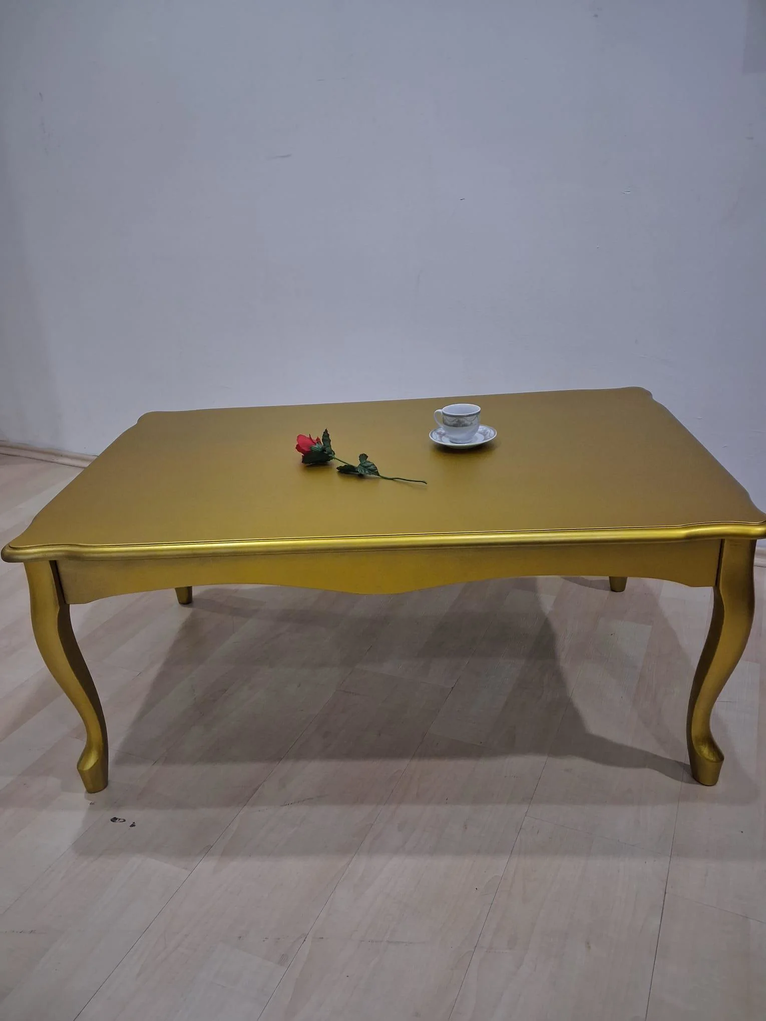Orta Sehpa  Demonte 90683 Model Kayın  Aslan Lükens Ayak Gold Ren
