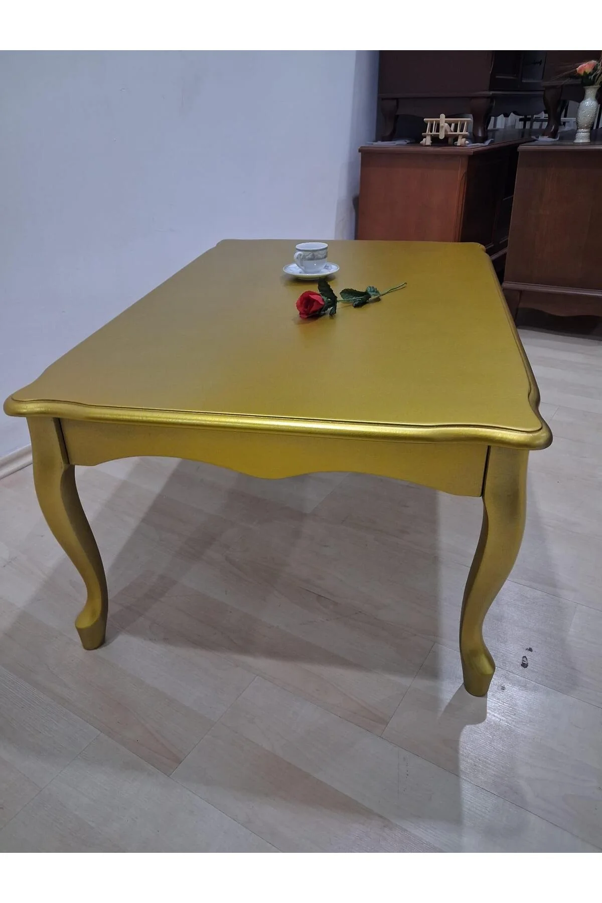 Orta Sehpa Demonte 90683 Model Kayın Aslan Lükens Ayak Gold Renk El Yapım - Görsel 4