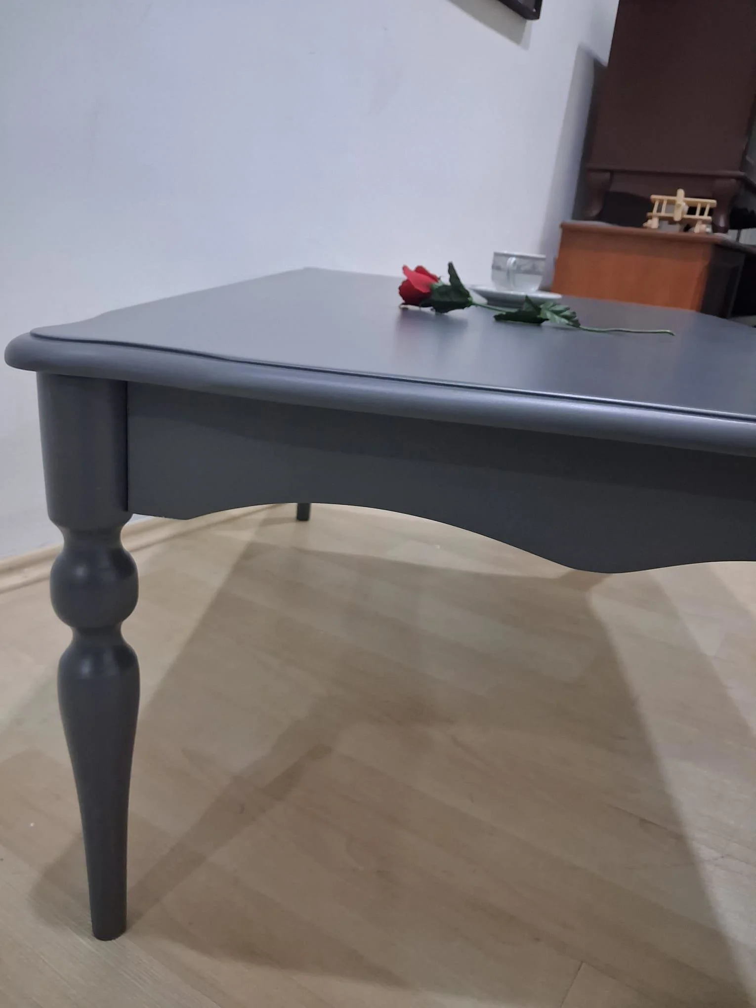 Orta Sehpa Demonte 90684 Model Kayın Aslan Retro Ayak Gri Renk Orta Sehpa Demonte 90684 Model Kayın Aslan Retro Ayak Gri Renk