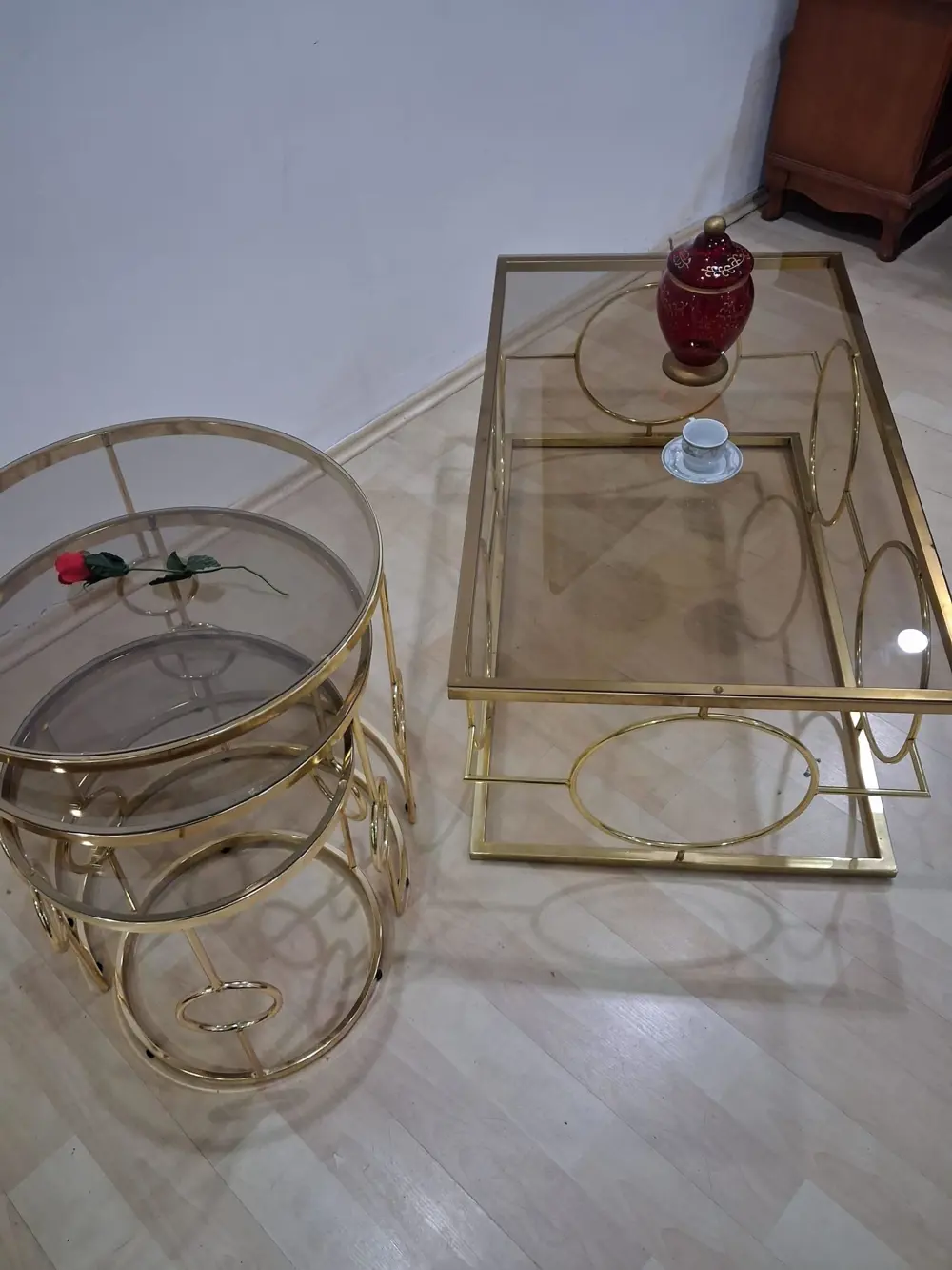 Orta ve zigon Tk 12230 ZLF Halka sehpa Metal Dalga Ayak Gold Kapl Orta ve zigon Tk 12230 ZLF Halka sehpa Metal Dalga Ayak Gold Kapl