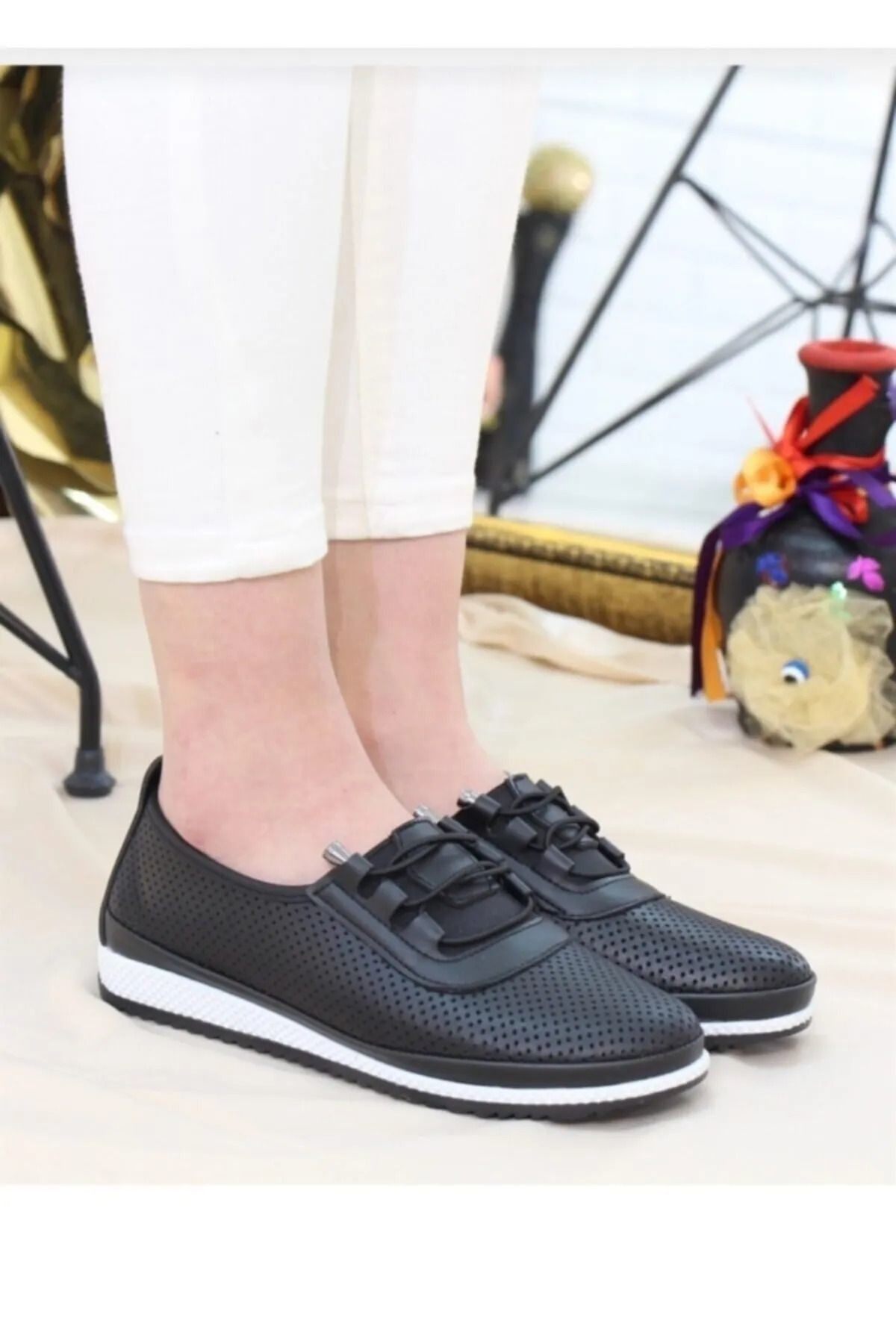 Ortobetik Taban Suni Deri Lastik Bağcıklı Kadın Dört Mevsim Günlü