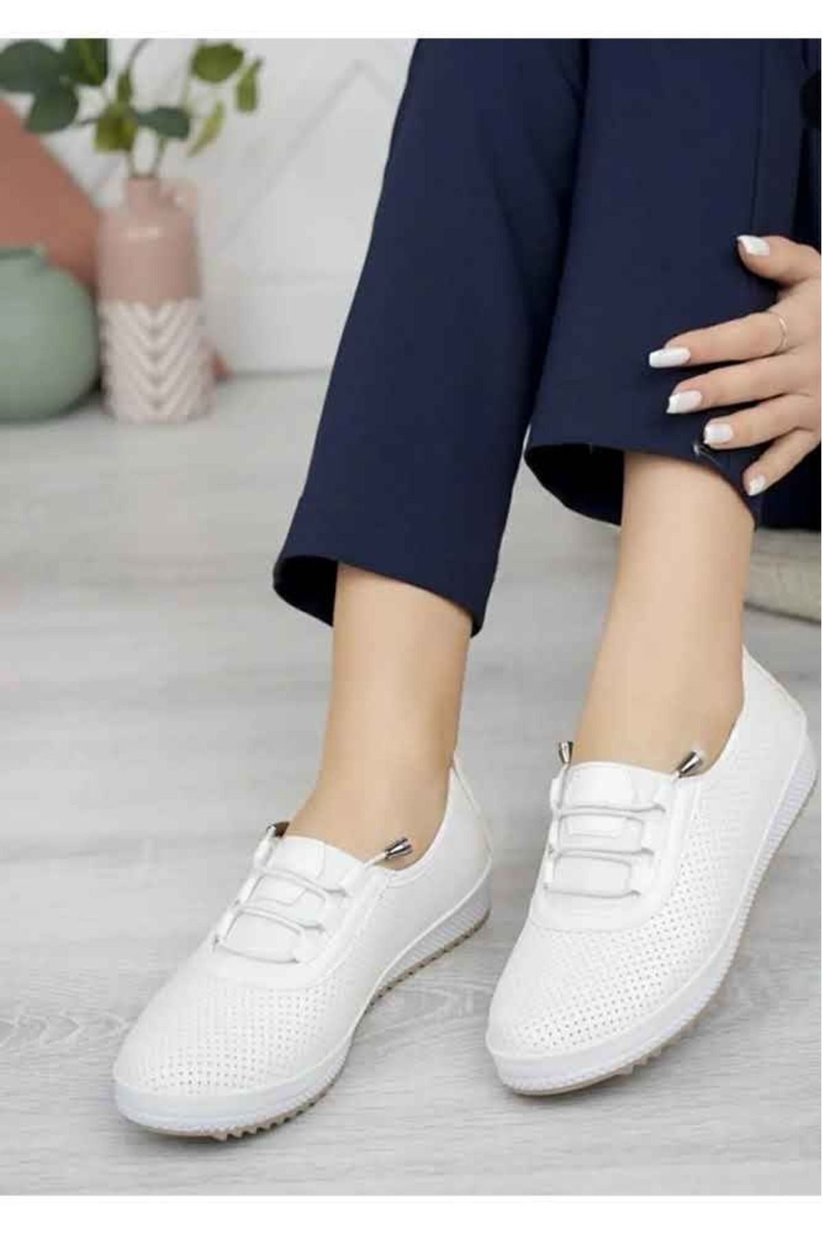 Ortopedik Günlük Yumuşak Kadın Cilt Delikli İpli Babet Ayakkabı