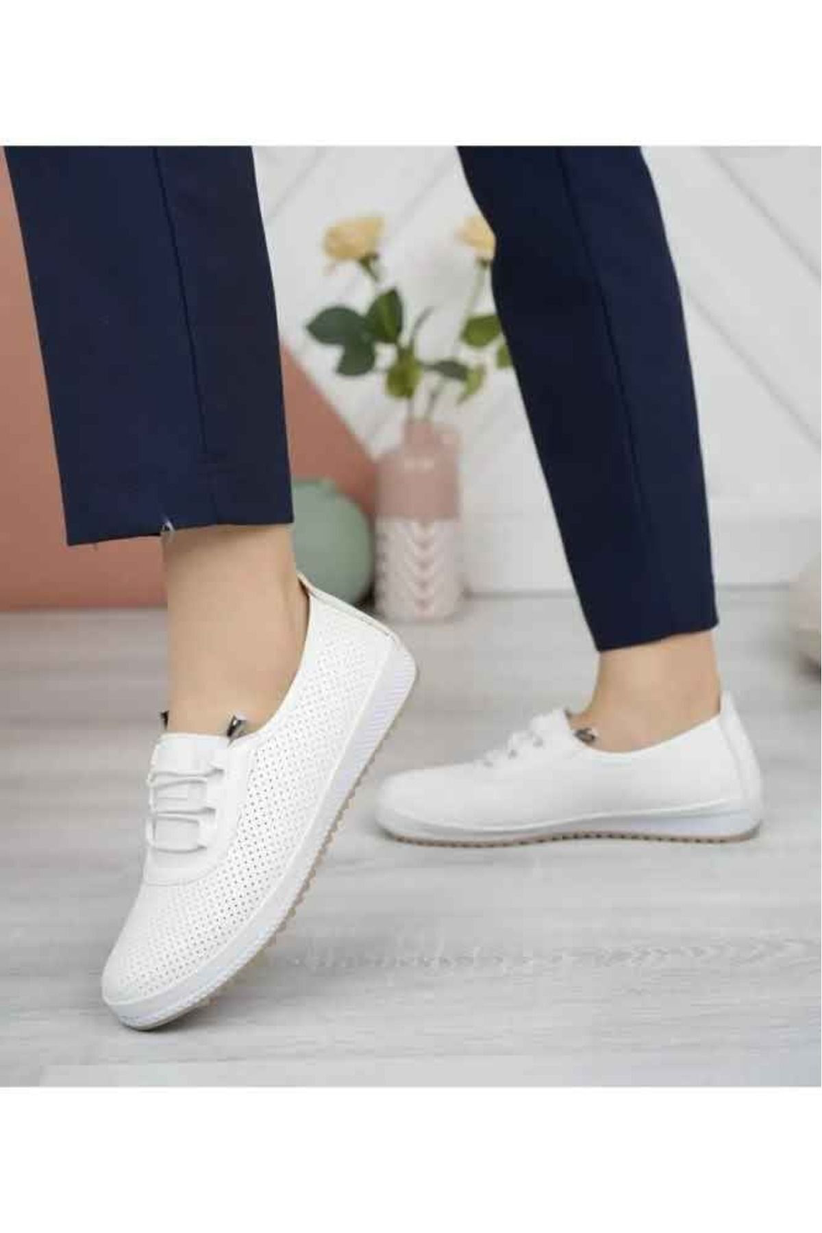 Ortopedik Günlük Yumuşak Kadın Cilt Delikli İpli Babet Ayakkabı