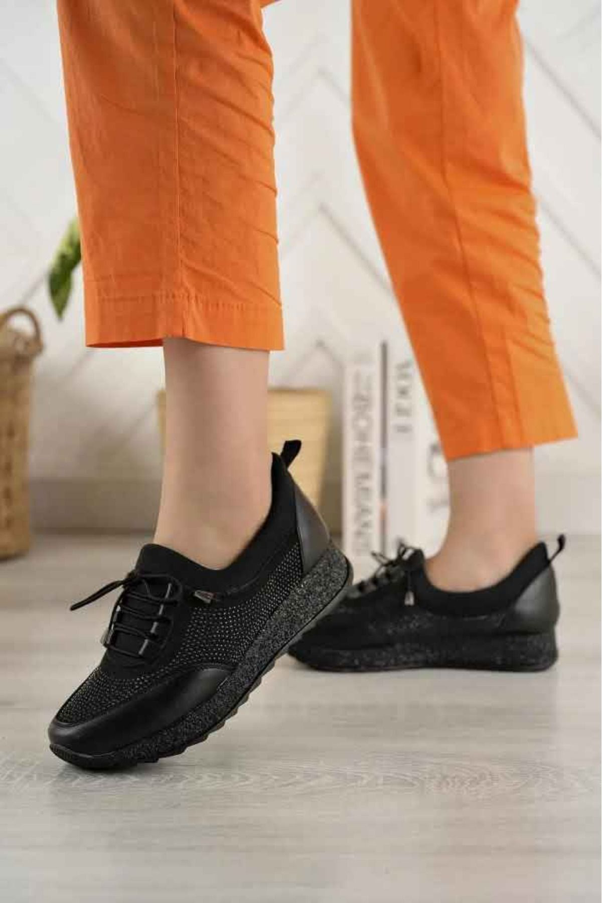 Ortopedik Hafif Kadın Spor Ayakkabı Dar Kalıptır Lütfen 1 Numara 