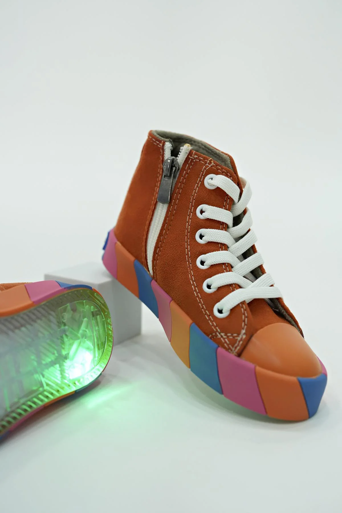 Ortopedik Tazmanya Canavarı Işıklı Çocuk Sneakers Ayakkabı