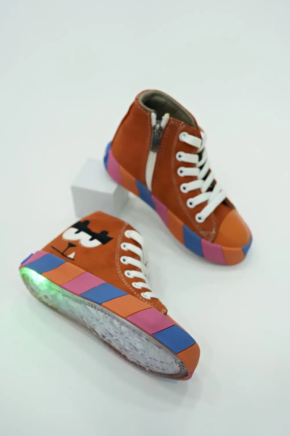 Ortopedik Tazmanya Canavarı Işıklı Çocuk Sneakers Ayakkabı