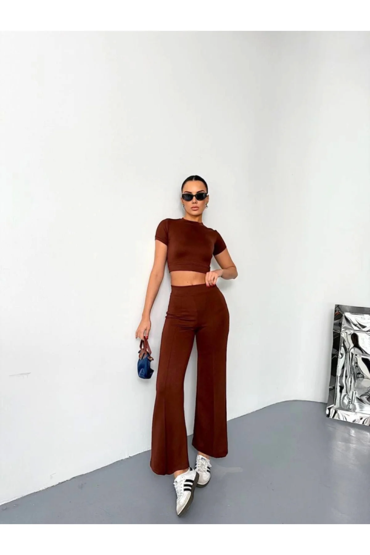 Osy Modal Yumuşak Dokulu Kumaş Kısa Kollu Crop Alt Ispanyol Paça