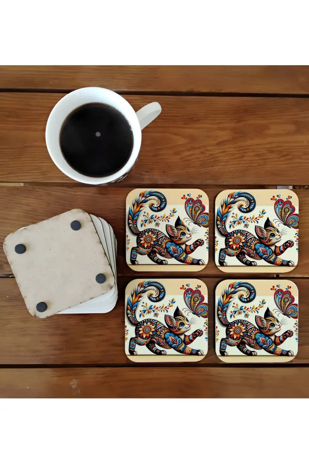 Otantik kedi desenli çok şık ahşap bardak altlığı