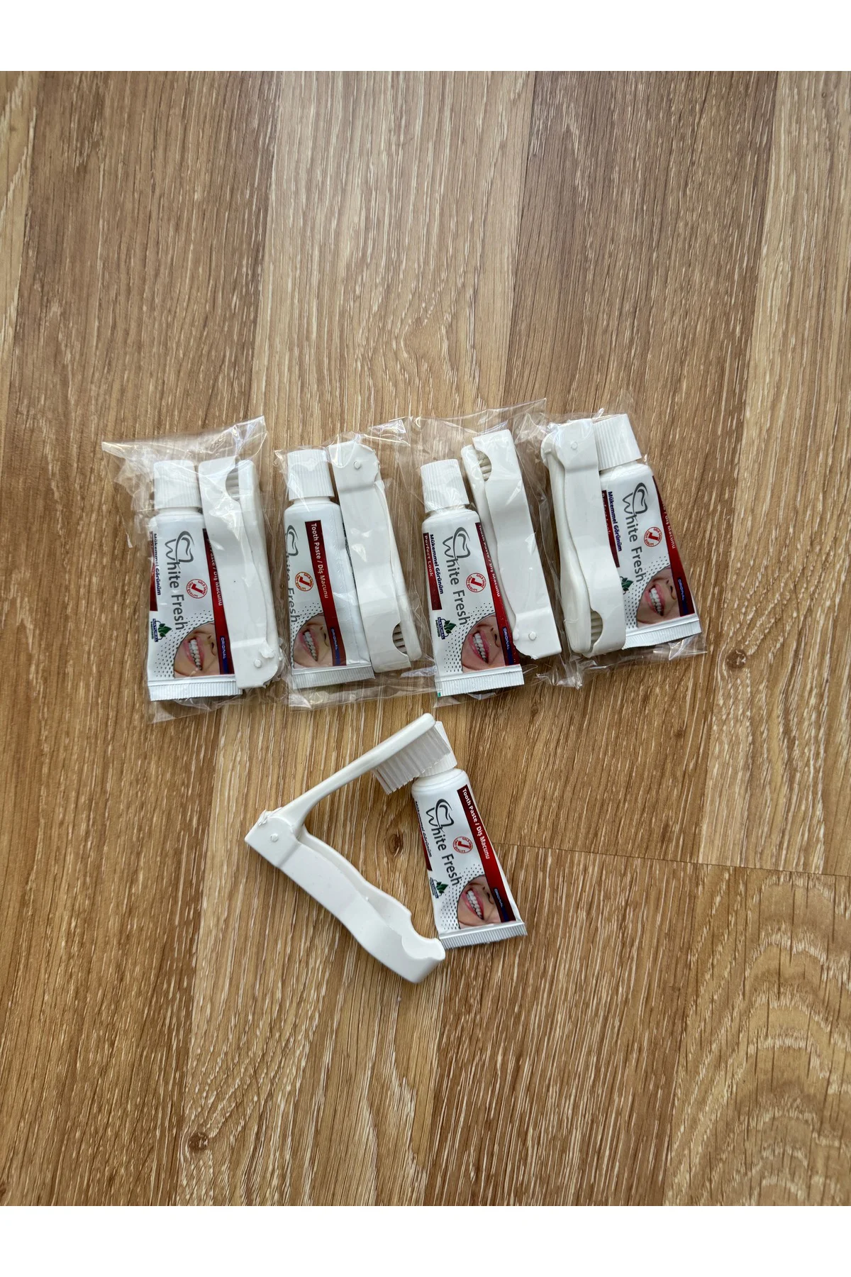 Otel Tipi Seyahat Tipi Diş Seti Jelatinli Katlanır Diş Fırçası Di