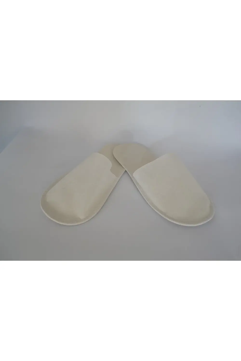 Otel Tipi Tek Kullanımlık 2 Mm Overlok Terlik 300'lü